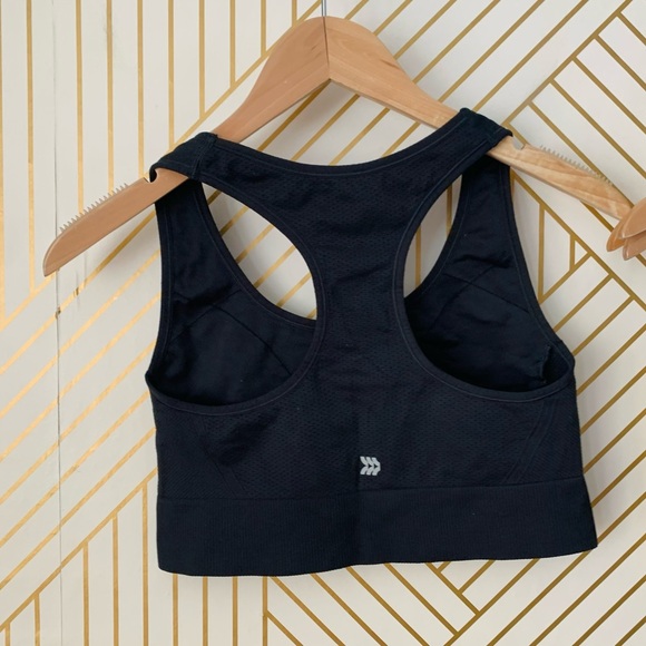 All in Motion Lot of 4 (target brand) Sports Bras in neutral colors XXL - Picture 3 of 12